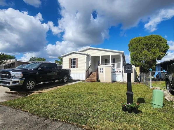 13371 SW 9th Street, Davie, FL 33325