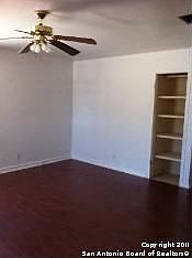 4th image of 1534 Lennon Ave
