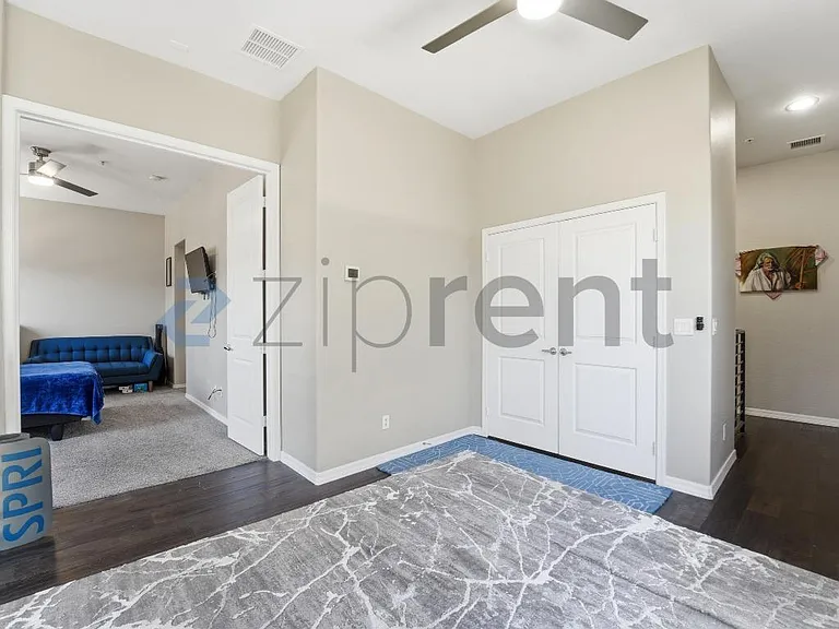 2315 E Pinchot Ave #128 — Photo 24