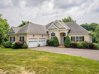 16 Worthington Drive, Bloomfield, CT, 06002