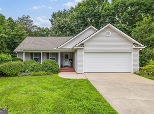 456 Timber Ct, Clarkesville, GA 30523