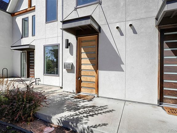3rd image of 1031 Julian Street