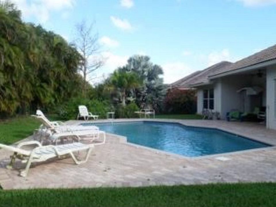 2nd image of 1613 NW 102nd Way