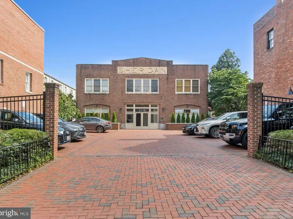2516 Q St NW APT Q206, Washington, DC 20007