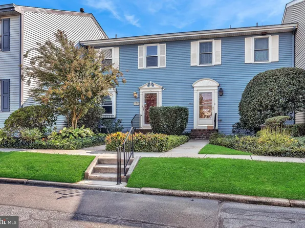 635 E Main St #2, Moorestown, NJ 08057