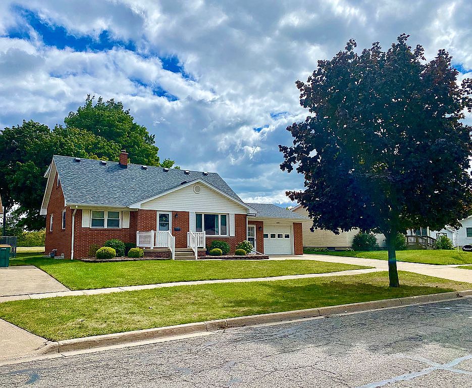 640 Lavender St, Monroe, MI 48162 Zillow