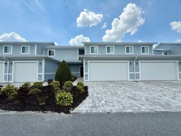 The Townhomes of Evergreen on Lake Idylwild