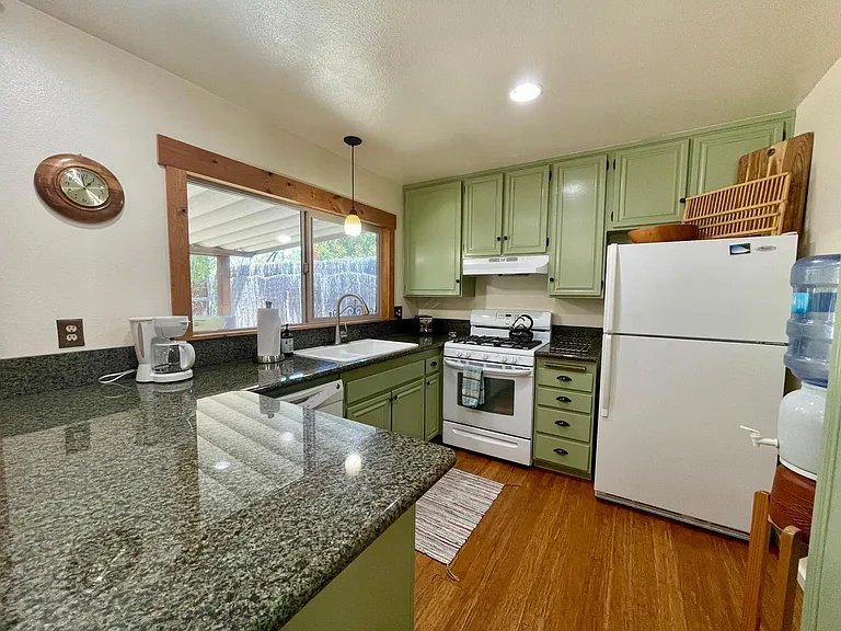 13752 Woodgate Pl — Photo 13