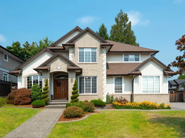 1855 Lemax Ave, Coquitlam, BC V3J 2C5