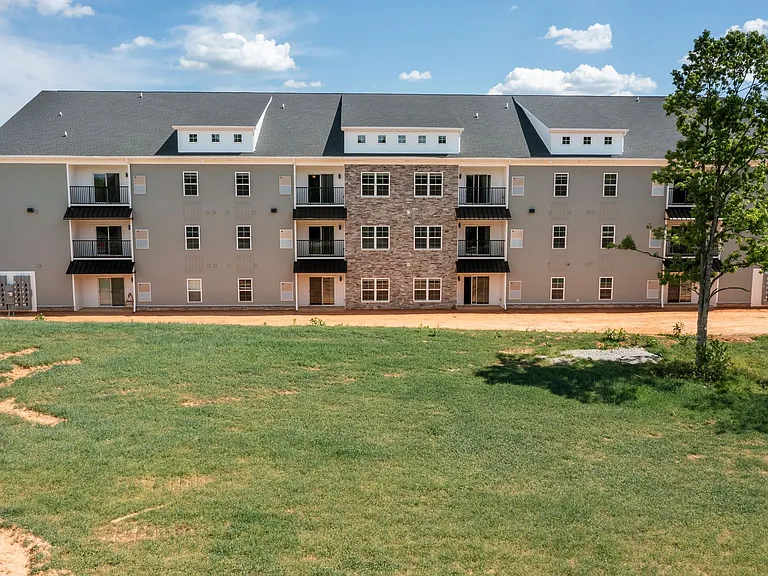 Midland Pointe at Lake Norman — Photo 21