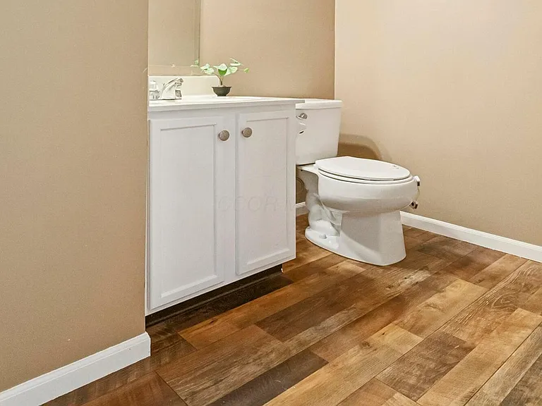 1505 Sarin St — Photo 25