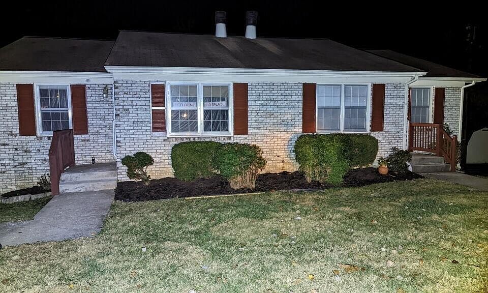 1st image of 3221 Mammoth Dr #A