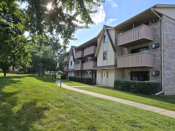 19 Cedar Ct APT 4