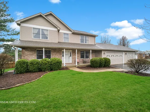 1270 Ivy St, Dekalb, IL 60115