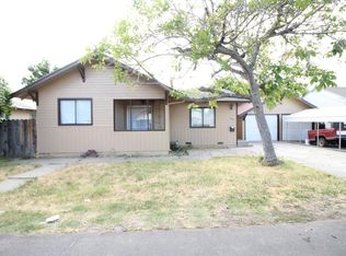 111 Rose Ln, Manteca, CA 95337