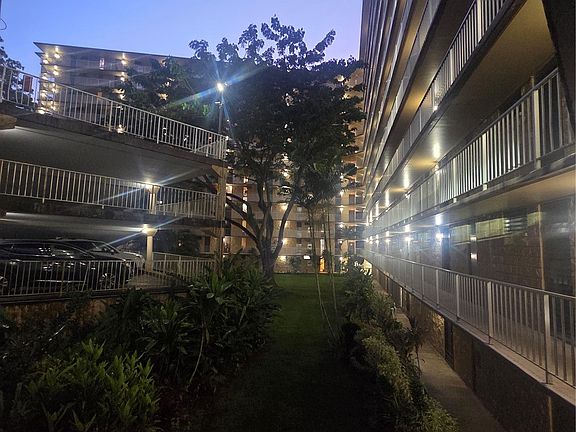 5th image of 95-227 Waikalani Dr APT A1204