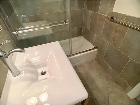 Rented by Avenue Sotheby's International Realty | media 28