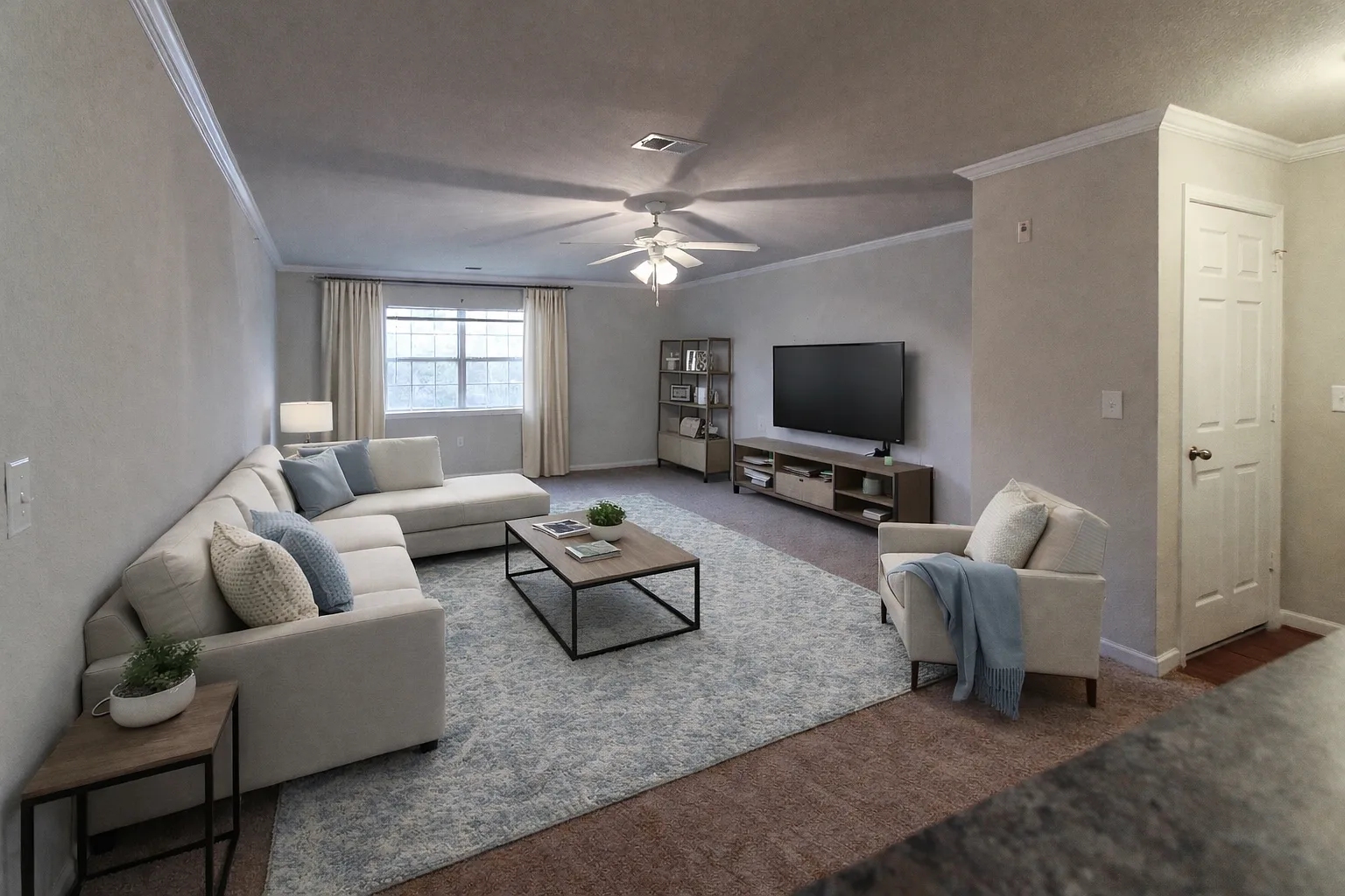 Sizemore Creek Apartments — Photo 2