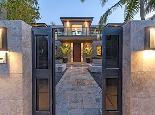2524 Aberdeen Ave, Los Angeles, CA 90027