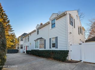 600 Mulberry Pl, Highland Park, IL 60035