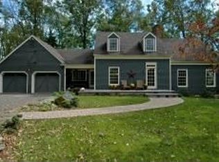 165 Fairview Dr, Neshanic Station, NJ 08853