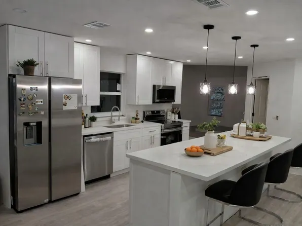 1751 Glenwood Street NE, Palm Bay, FL 32907