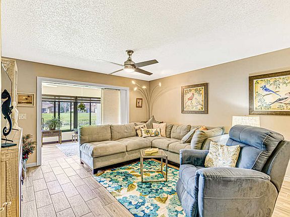 4th image of 115 Lake Terry Dr