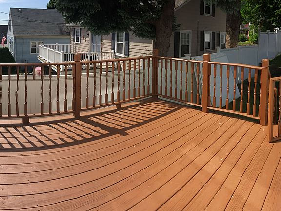 1st Floor - Deck
