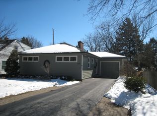 618 Highland Ave, Naperville, IL