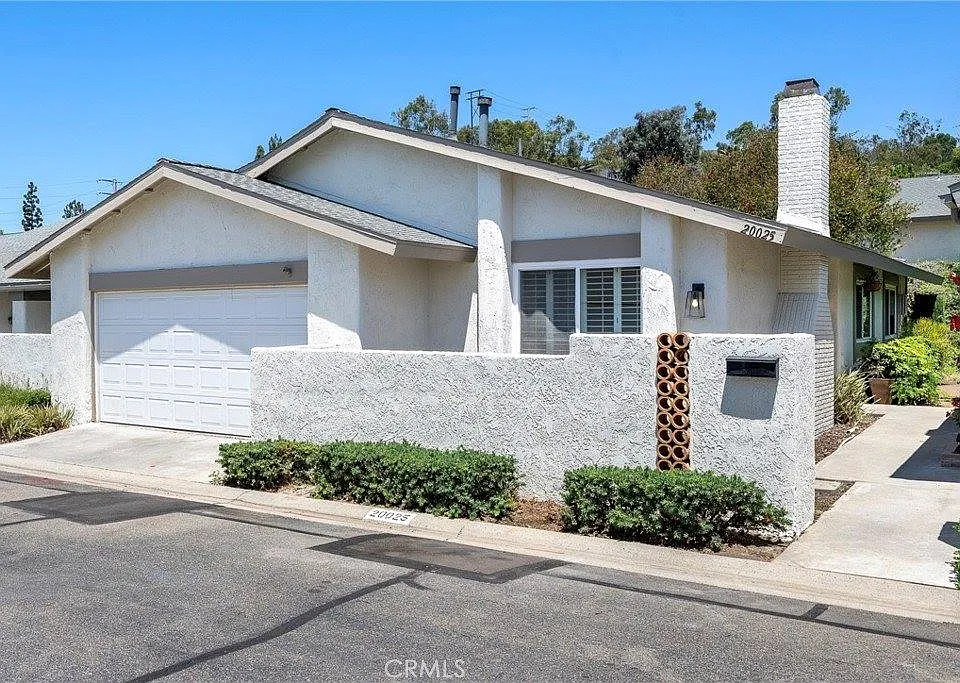 20025 Pineville Ct