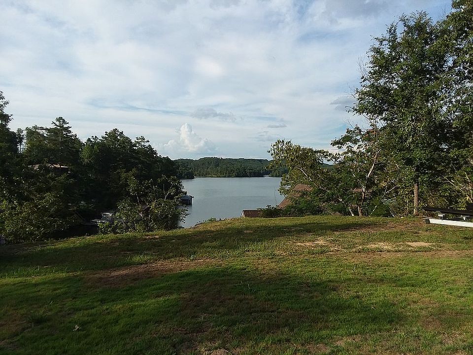 2nd image of 1201 County Road 261