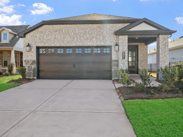 9841 Zoe Ridge Ln, Willis, TX 77318