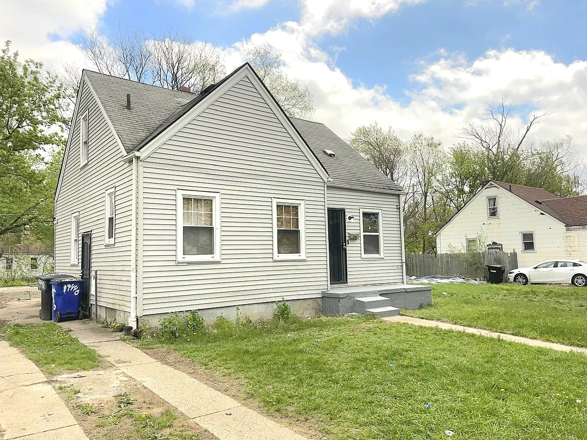 Building Photo - Faust Ave