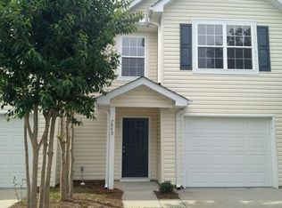 7943 Ruskin Rd, North Charleston, SC 29418