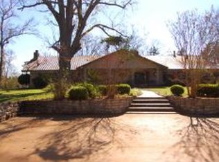 750 County Road 233, Nacogdoches, TX 75961