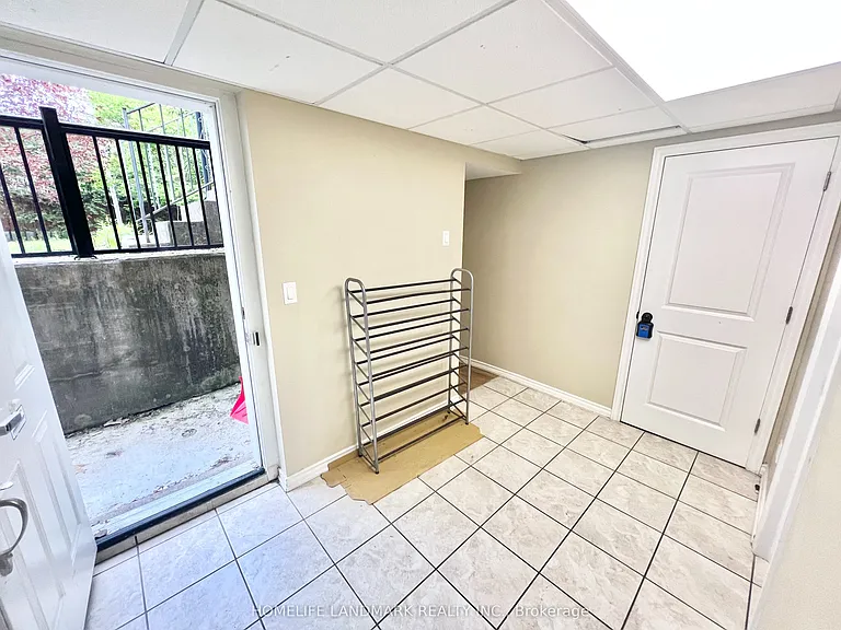 159 Cocksfield Ave — Photo 10
