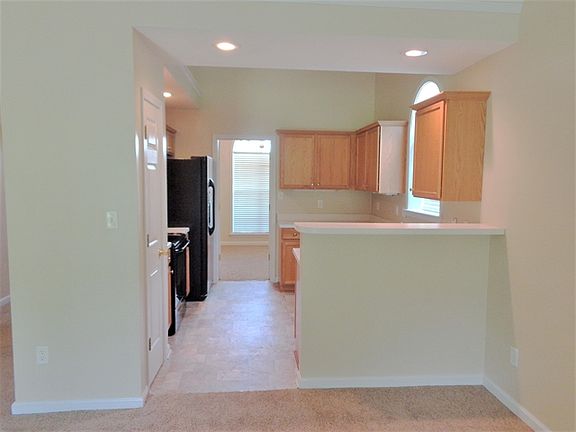 5th image of 6917 Parkbrook Ln