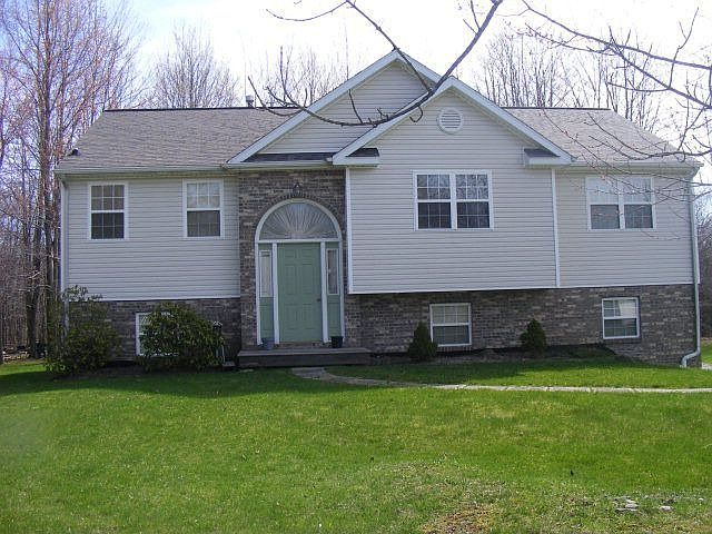 1st image of 10906 Debra Dr