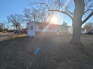 1200 Rhea Ave, Saint Louis, MO 63138