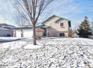 6102 152nd St N, Hugo, MN 55038