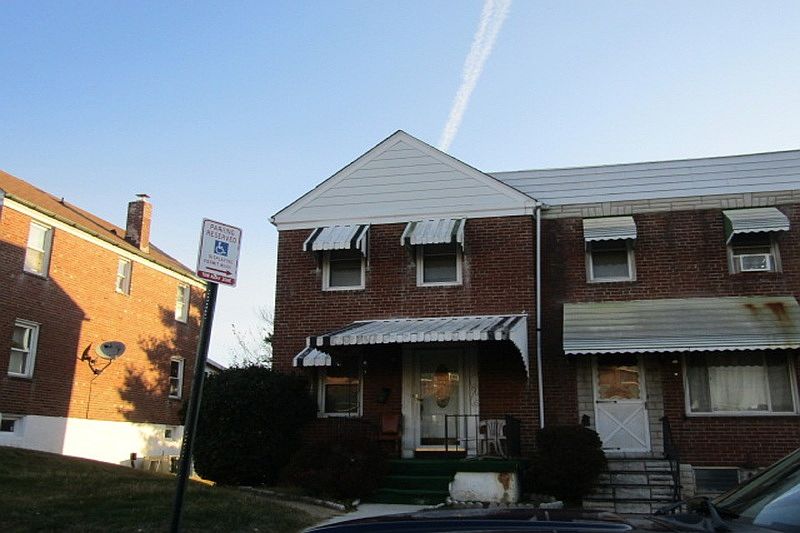 2nd image of 3646 Chesterfield Ave