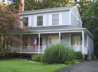 123 Oakwood Dr, Stafford, VA 22554