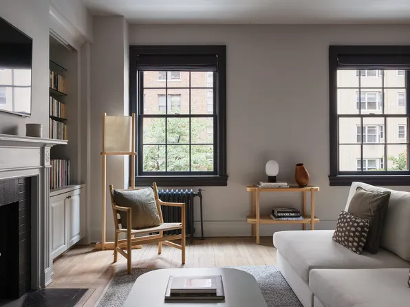 264 Lexington Avenue image 3 of 12