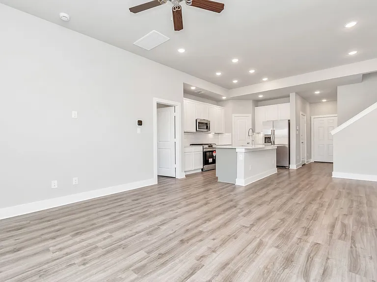 21038 Treasure Gate Ln — Photo 13