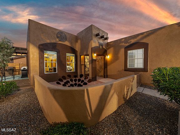 3rd image of 1239 W Calle Macillo