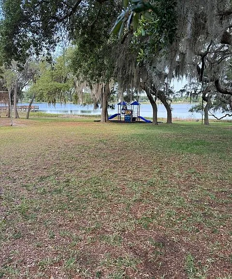 8109 Hook Cir — Photo 13