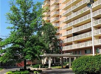 1st image of 4550 Warwick Blvd APT 1111