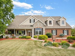 15903 Notestine Rd, New Haven, IN 46774