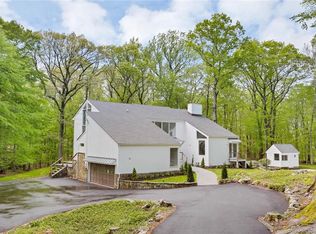 301 Guinea Rd, Stamford, CT 06903