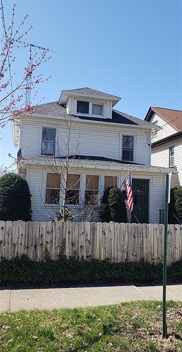 1st image of 75 Vine St